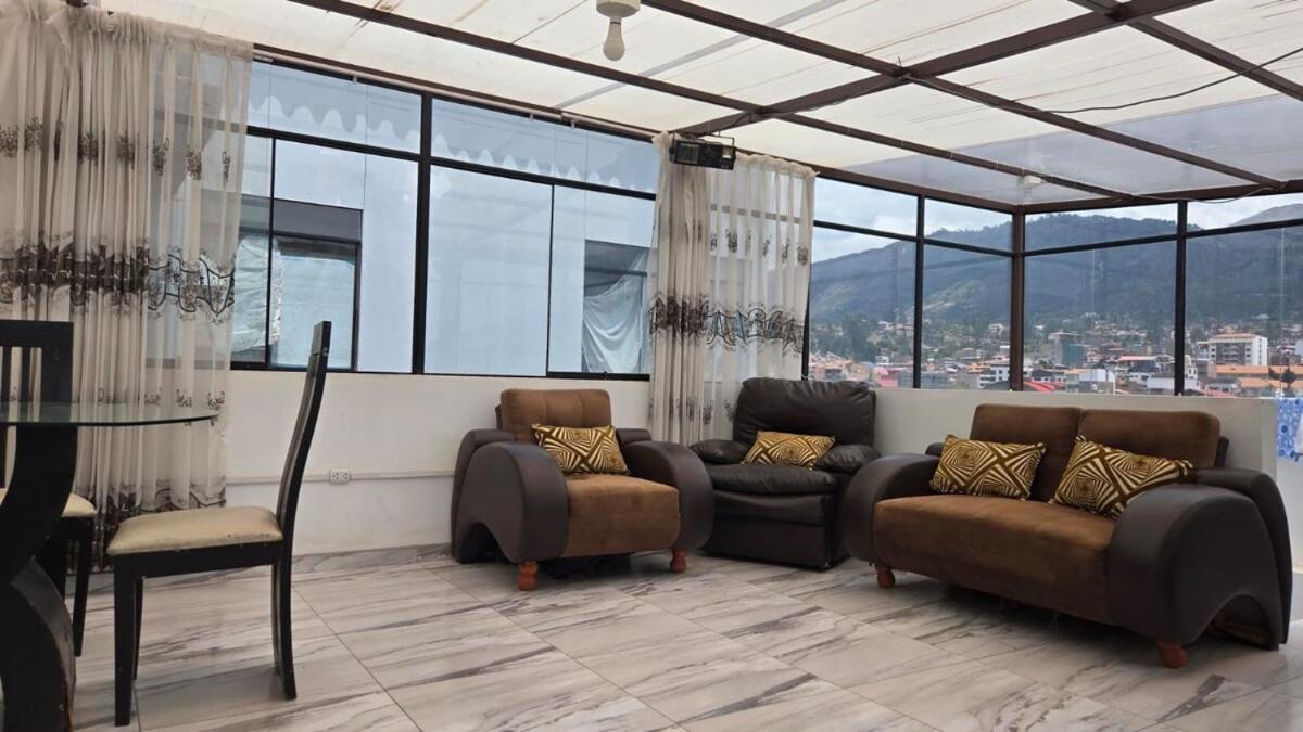 Penthouse De Lujo Con Vistas Panoramicas En Apartamento Cuzco